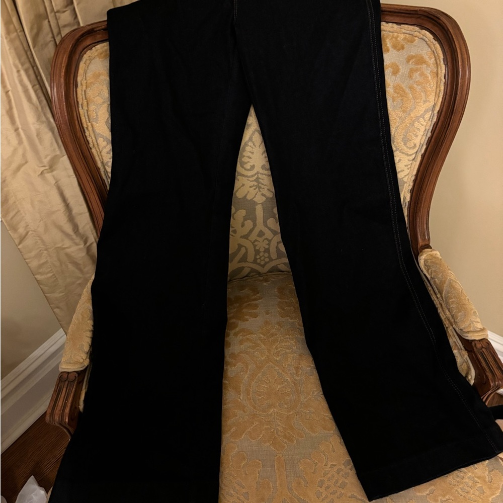 White House Black Market size 8 jeans